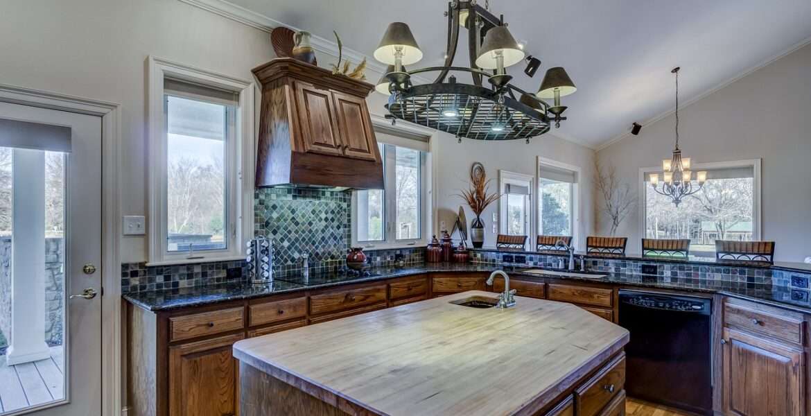 U type Customized Kitchens